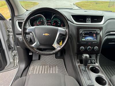 2017 Chevrolet Traverse LT - Photo 10 - Loganville, GA 30052