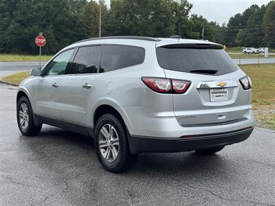 2017 Chevrolet Traverse LT - Photo 6 - Loganville, GA 30052