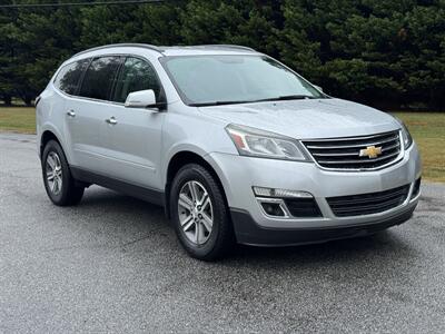 2017 Chevrolet Traverse LT - Photo 3 - Loganville, GA 30052