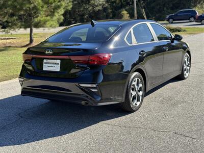 2020 Kia Forte LXS   - Photo 4 - Loganville, GA 30052