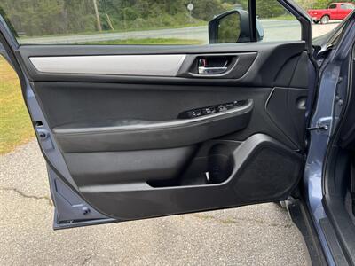 2016 Subaru Outback 2.5i Premium   - Photo 8 - Loganville, GA 30052