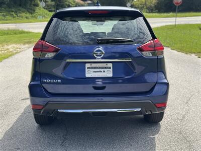 2019 Nissan Rogue S   - Photo 5 - Loganville, GA 30052