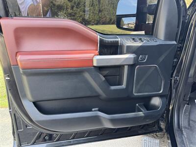 2018 Ford F-250 Super Duty Platinum   - Photo 9 - Loganville, GA 30052