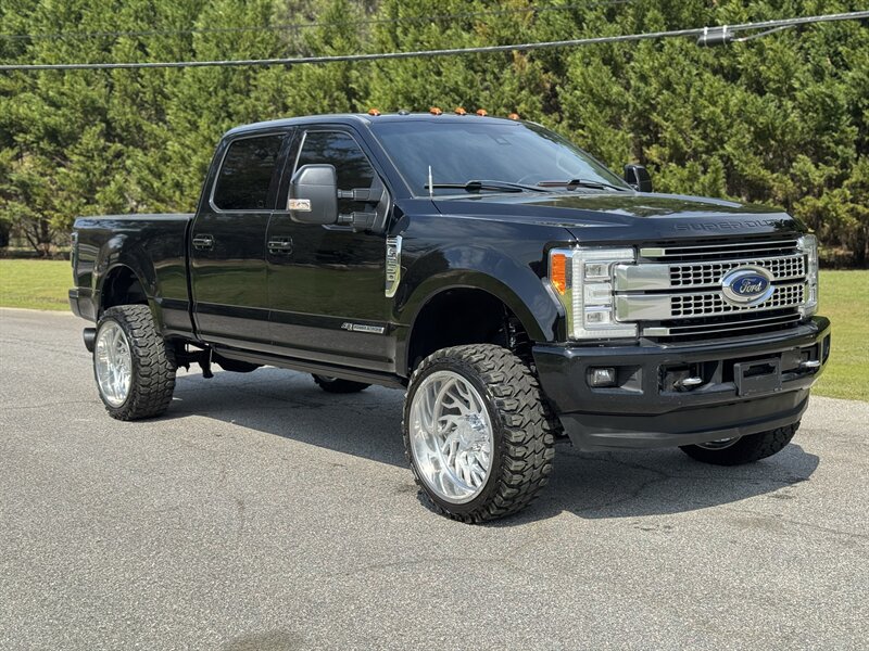 2018 Ford F-250 Super Duty Platinum   - Photo 1 - Loganville, GA 30052