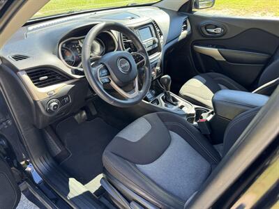 2018 Jeep Cherokee Latitude   - Photo 7 - Loganville, GA 30052