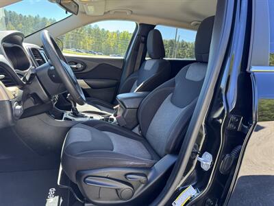 2018 Jeep Cherokee Latitude   - Photo 9 - Loganville, GA 30052