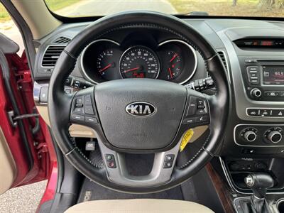 2015 Kia Sorento LX   - Photo 10 - Loganville, GA 30052
