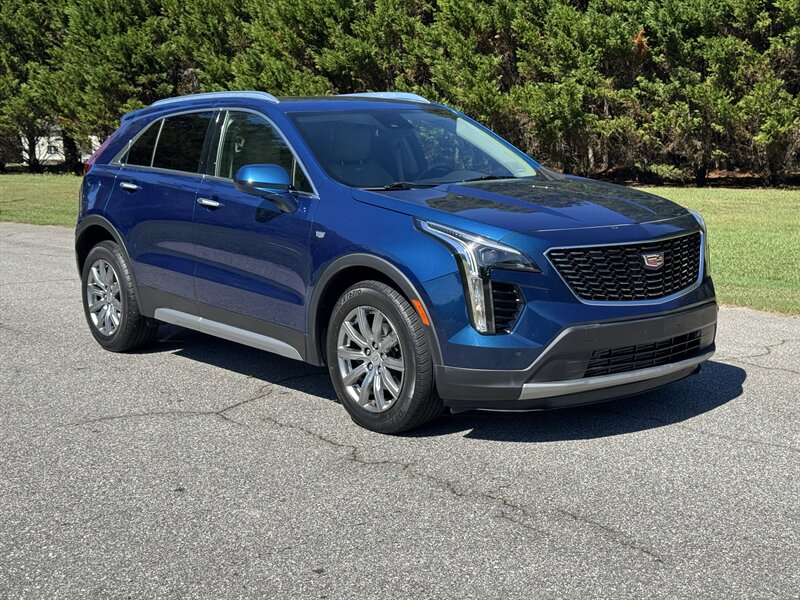 2019 Cadillac XT4 Premium Luxury   - Photo 1 - Loganville, GA 30052