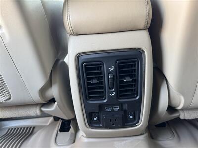 2014 Jeep Grand Cherokee Overland   - Photo 17 - Loganville, GA 30052