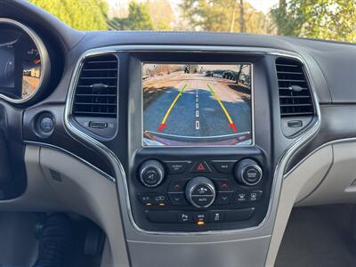 2014 Jeep Grand Cherokee Overland   - Photo 12 - Loganville, GA 30052