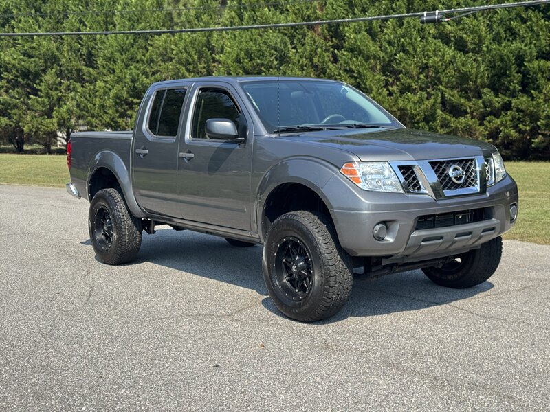 2019 Nissan Frontier SV - Photo 1 - Loganville, GA 30052