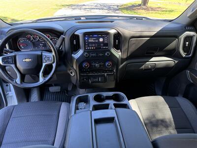 2020 Chevrolet Silverado 1500 LT - Photo 13 - Loganville, GA 30052