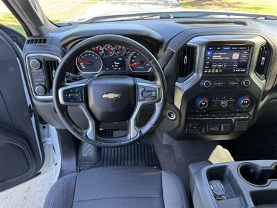 2020 Chevrolet Silverado 1500 LT - Photo 12 - Loganville, GA 30052