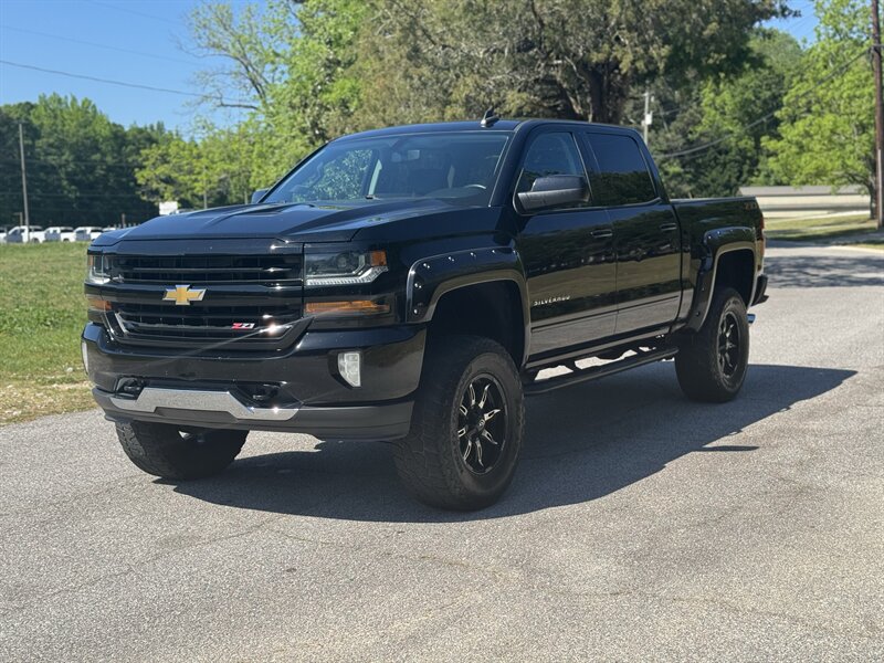2018 Chevrolet Silverado 1500 LT Z71   - Photo 1 - Loganville, GA 30052
