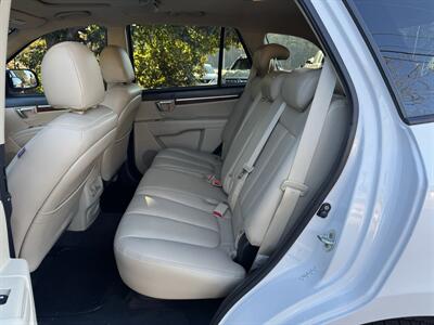 2009 Hyundai SANTA FE GLS - Photo 17 - Loganville, GA 30052