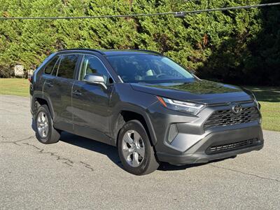2022 Toyota RAV4 XLE - Photo 3 - Loganville, GA 30052