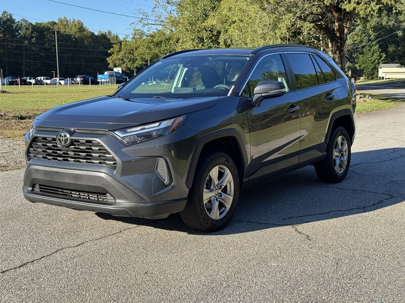 2022 Toyota RAV4 XLE   - Photo 1 - Loganville, GA 30052