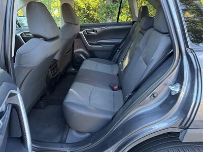 2022 Toyota RAV4 XLE - Photo 18 - Loganville, GA 30052
