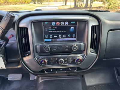 2018 Chevrolet Silverado 1500 LT - Photo 14 - Loganville, GA 30052