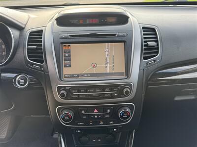 2014 Kia Sorento SX   - Photo 14 - Loganville, GA 30052