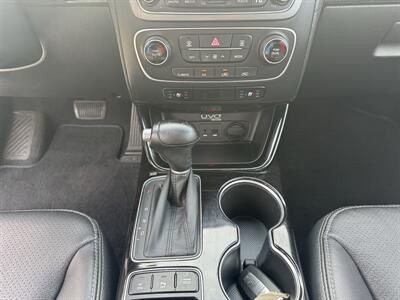 2014 Kia Sorento SX   - Photo 15 - Loganville, GA 30052