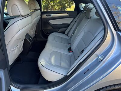 2017 Hyundai SONATA Limited 2.0T   - Photo 19 - Loganville, GA 30052