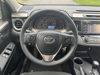 2015 Toyota RAV4 XLE - Photo 10 - Loganville, GA 30052