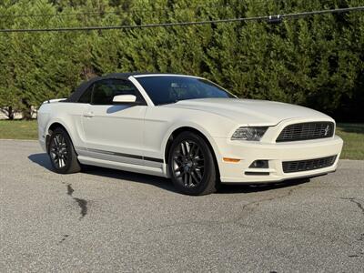 2013 Ford Mustang V6   - Photo 3 - Loganville, GA 30052