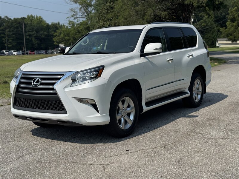 2018 Lexus GX 460   - Photo 1 - Loganville, GA 30052