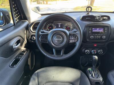 2017 Jeep Renegade Sport   - Photo 12 - Loganville, GA 30052