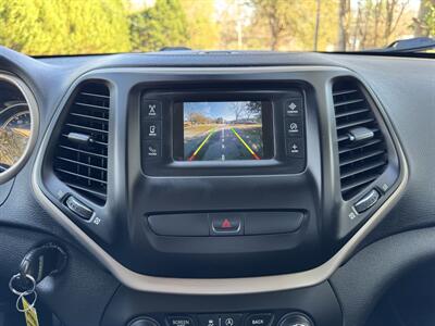 2016 Jeep Cherokee Latitude   - Photo 14 - Loganville, GA 30052