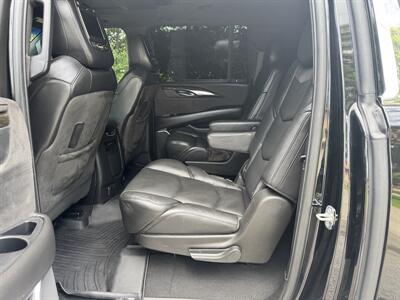 2019 Cadillac Escalade ESV Platinum   - Photo 19 - Loganville, GA 30052