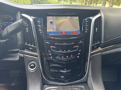 2019 Cadillac Escalade ESV Platinum   - Photo 13 - Loganville, GA 30052
