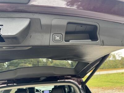 2018 GMC Acadia SLT-1   - Photo 20 - Loganville, GA 30052