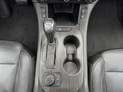 2018 GMC Acadia SLT-1   - Photo 14 - Loganville, GA 30052