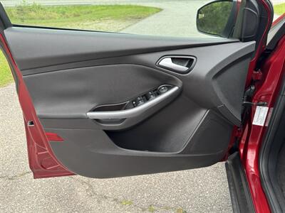 2014 Ford Focus Titanium - Photo 8 - Loganville, GA 30052