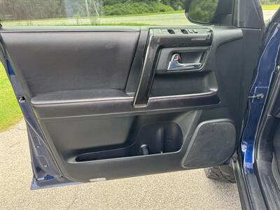 2016 Toyota 4Runner Trail Premium   - Photo 8 - Loganville, GA 30052