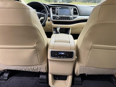 2015 Toyota Highlander XLE   - Photo 17 - Loganville, GA 30052