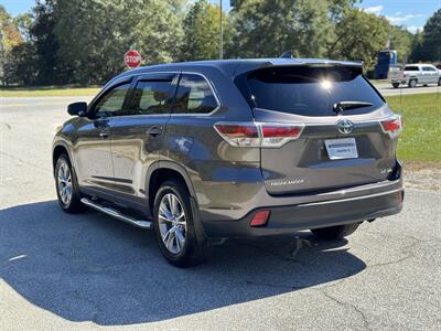 2016 Toyota Highlander LE Plus   - Photo 4 - Loganville, GA 30052