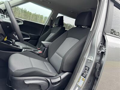 2022 Kia Soul LX   - Photo 9 - Loganville, GA 30052