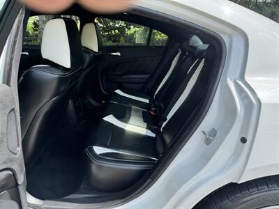 2016 Dodge Charger SXT   - Photo 17 - Loganville, GA 30052