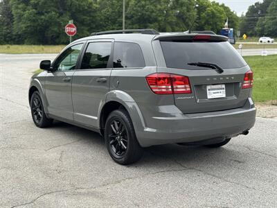 2020 Dodge Journey SE Value   - Photo 4 - Loganville, GA 30052