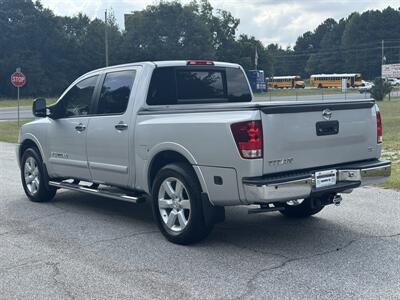 2015 Nissan Titan SL - Photo 5 - Loganville, GA 30052