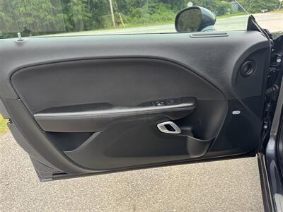 2018 Dodge Challenger R/T   - Photo 8 - Loganville, GA 30052