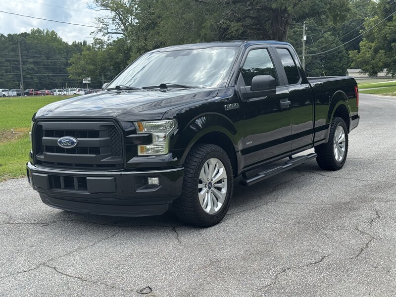 2016 Ford F-150 XL   - Photo 1 - Loganville, GA 30052