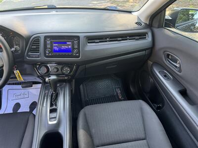 2016 Honda HR-V LX - Photo 14 - Loganville, GA 30052