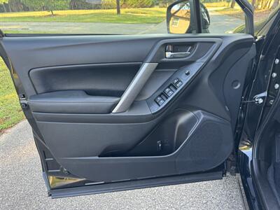 2015 Subaru Forester 2.5i Limited   - Photo 8 - Loganville, GA 30052