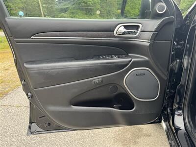 2017 Jeep Grand Cherokee Summit   - Photo 8 - Loganville, GA 30052