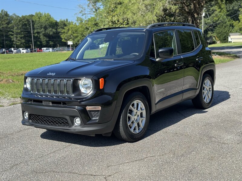 2020 Jeep Renegade Latitude   - Photo 1 - Loganville, GA 30052