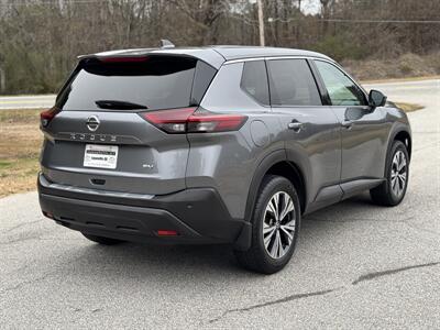 2021 Nissan Rogue SV   - Photo 4 - Loganville, GA 30052